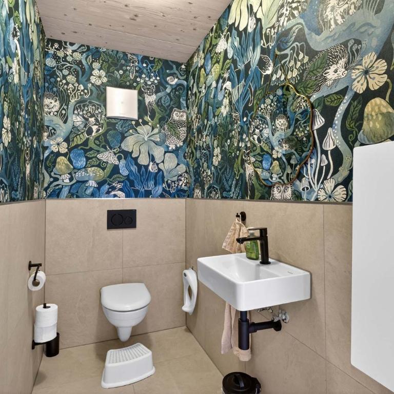 FeWo Nägeleried - Große Galerie-Wohnung mit Balkon, Heimkino, Garten - Three-Bedroom Apartment - 4