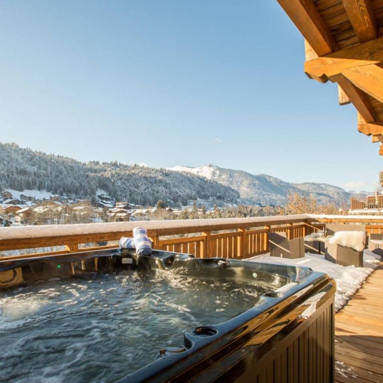 Chalet La Godille More Mountain Central Morzine - Superior Chalet - 1
