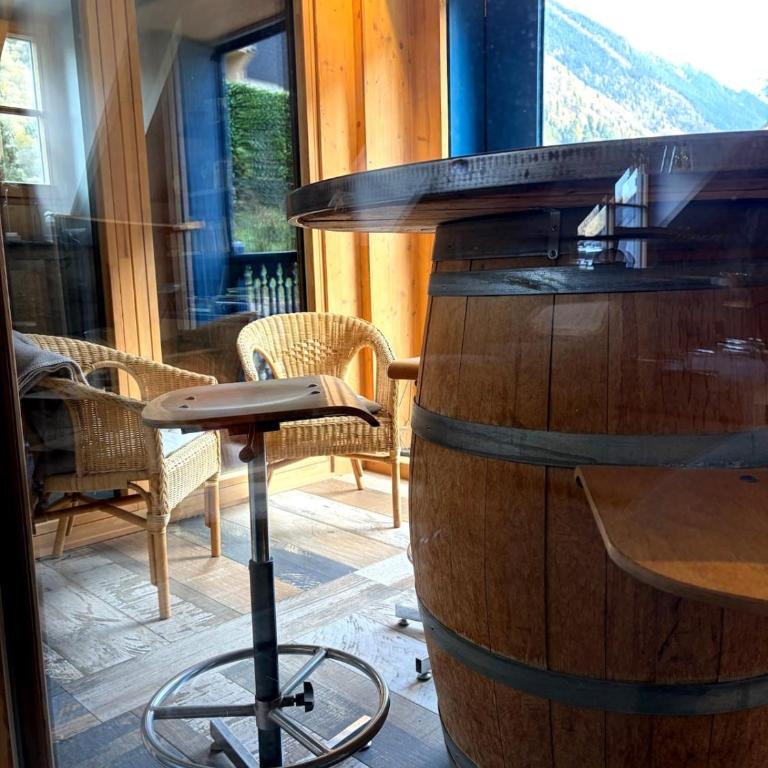 Entre ciel et montagnes - Three-Bedroom Villa - 4
