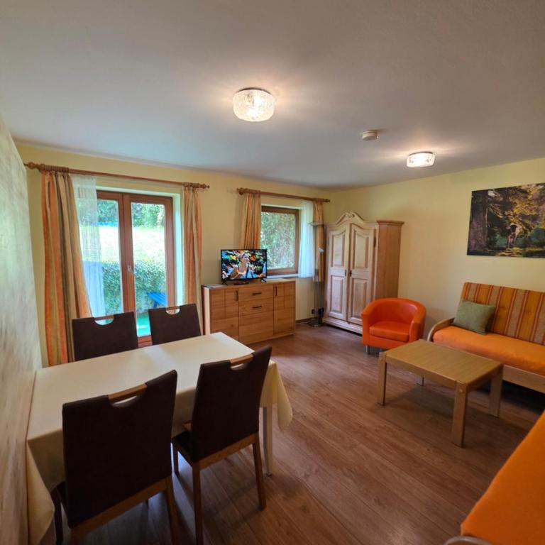Gästehaus zur Färbe Apartments - Apartment mit 1 Schlafzimmer und Terrasse - Keller - 5