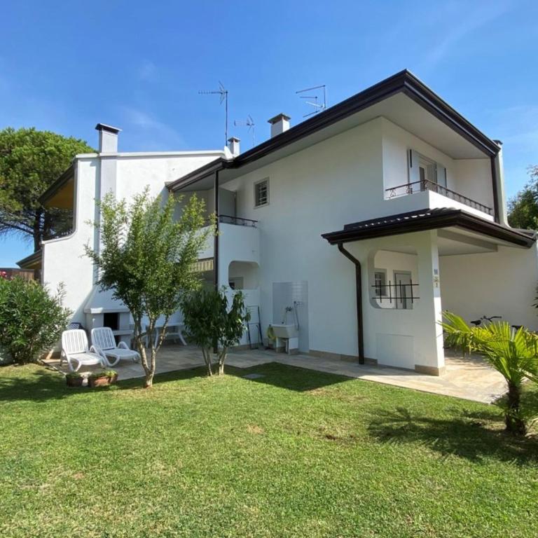 Lovely villa for families in Bibione - Apartment - 10