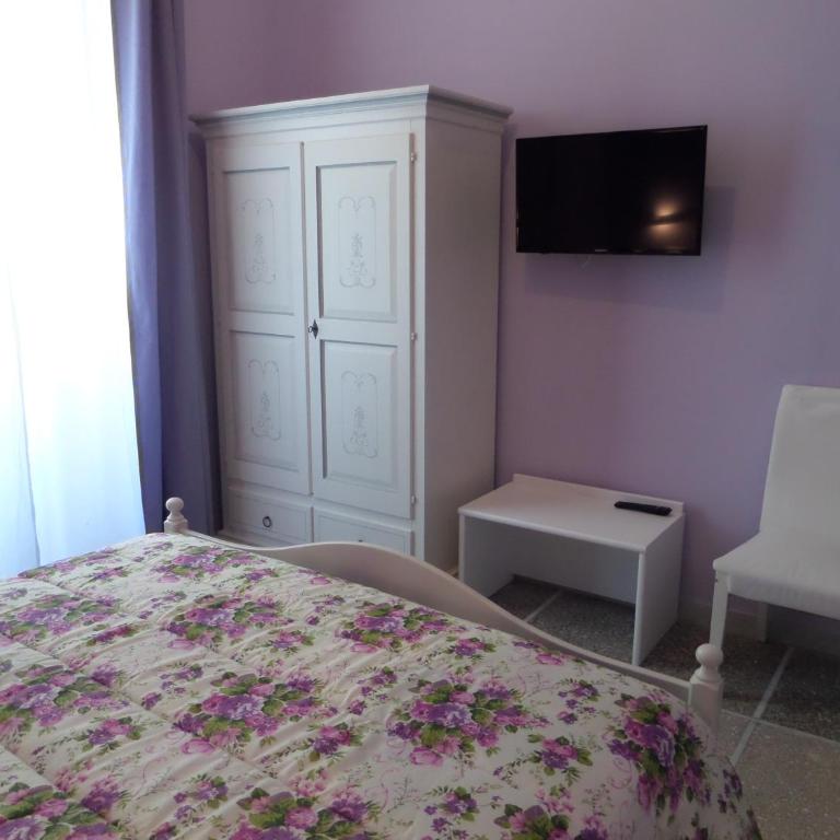 325 Rooms ai Fori - Deluxe Triple Room - 4
