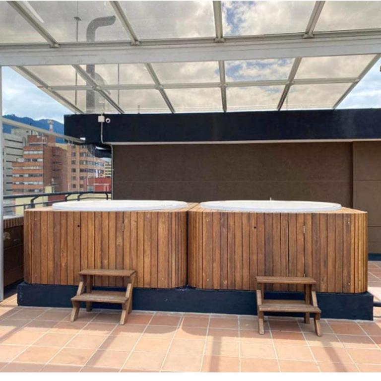 Aparta suite227 Teusaquillo cerca a embajada EU - Estudio con 1 cama grande - 31