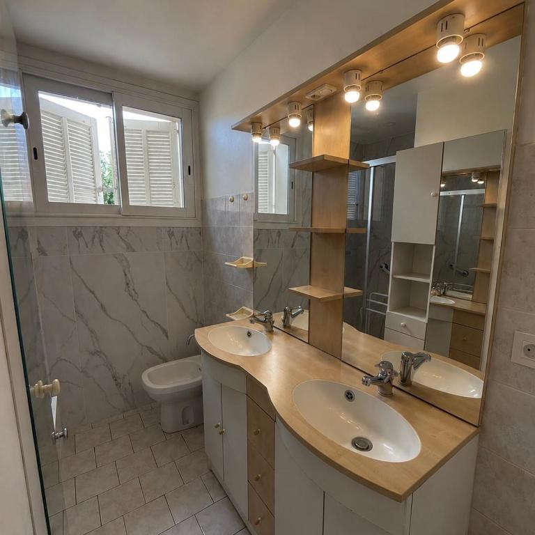 Grand T3 calme chaleureux proche centre et plages - Apartment mit 2 Schlafzimmern - 10