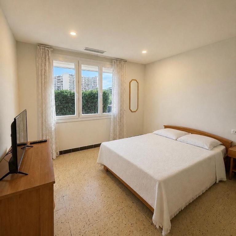 Grand T3 calme chaleureux proche centre et plages - Apartment mit 2 Schlafzimmern - 7