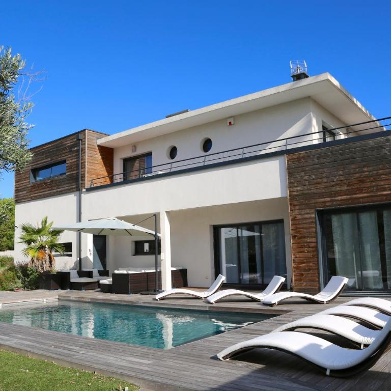 La Villa du Triangle - Villa avec Piscine Privée - 2