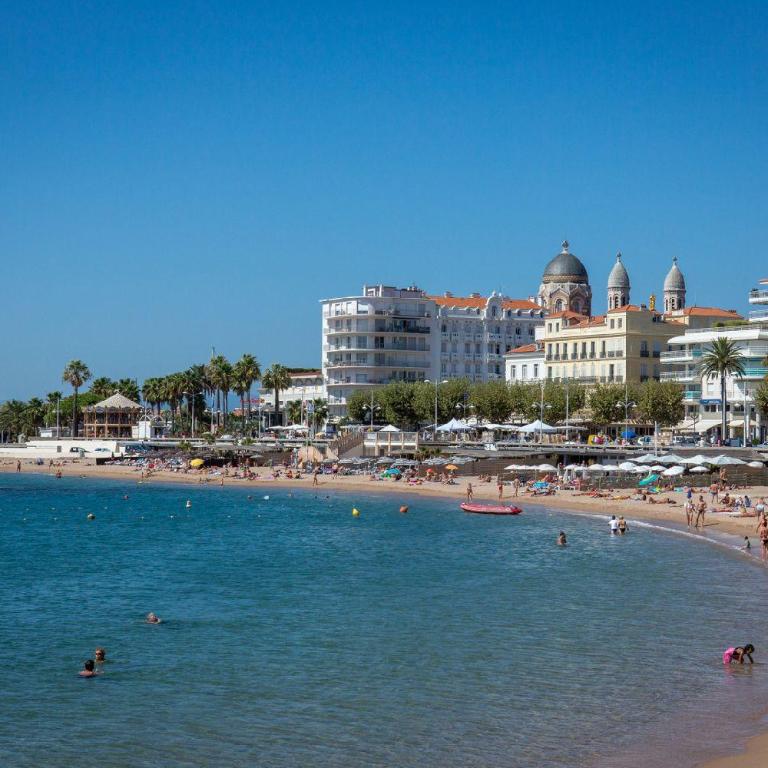 Appartement d'exception Carré d'or, Plage à pied - Apartamento de 1 dormitorio - 5
