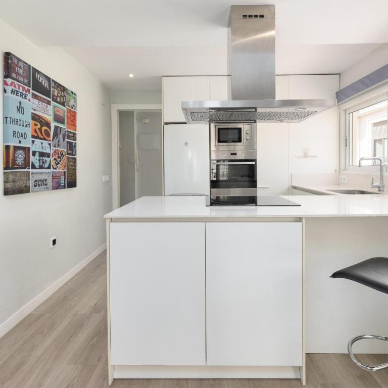 ApartUP Central Market Corner - One-Bedroom Apartment - 5
