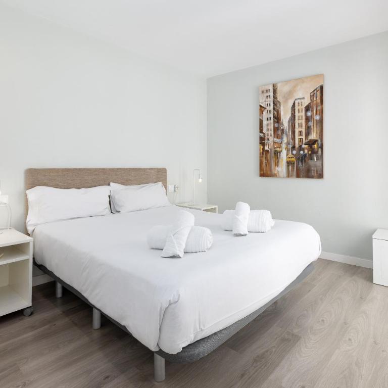 ApartUP Central Market Corner - One-Bedroom Apartment - 23