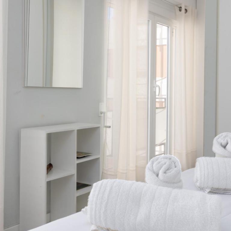 ApartUP Central Market Corner - One-Bedroom Apartment - 30
