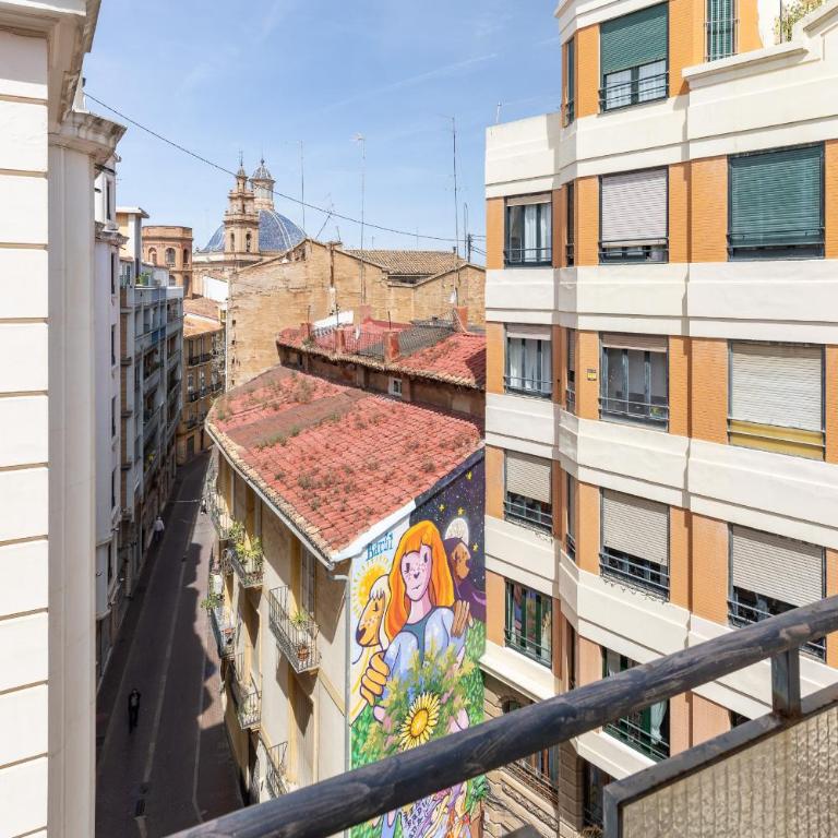 ApartUP Central Market Corner - One-Bedroom Apartment - 33