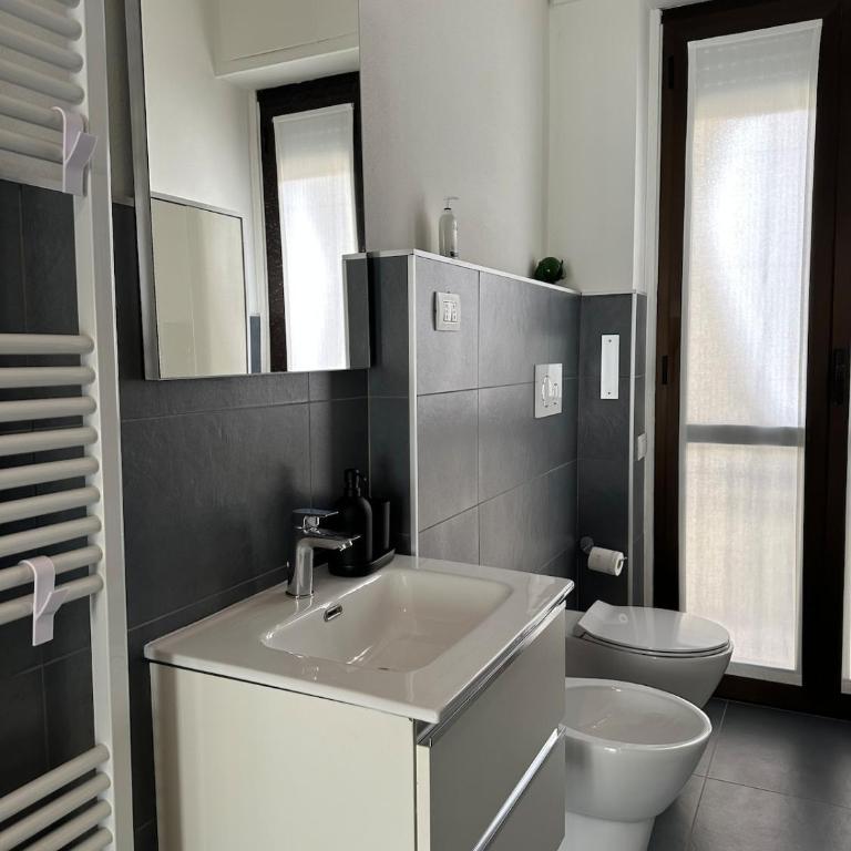 Suite D Home with private parking included! - Appartamento con 2 Camere da Letto - 11