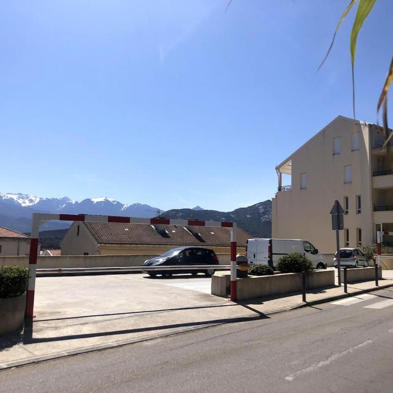 Appartement avec terrasse et parking privé vue panoramique centre ville Calvi - Appartement 2 Chambres avec Vue sur la Montagne - 21