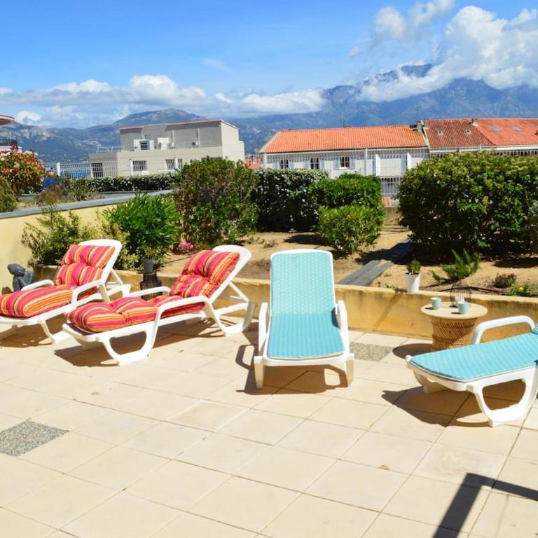 Appartement avec terrasse et parking privé vue panoramique centre ville Calvi - Appartement 2 Chambres avec Vue sur la Montagne - 18