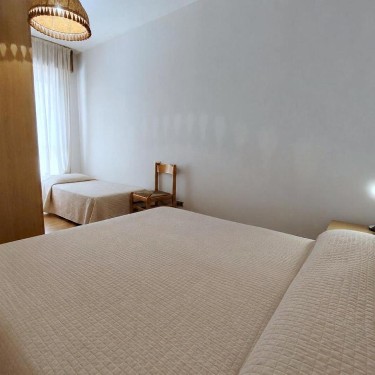 Capitol - One-Bedroom Apartment - 8