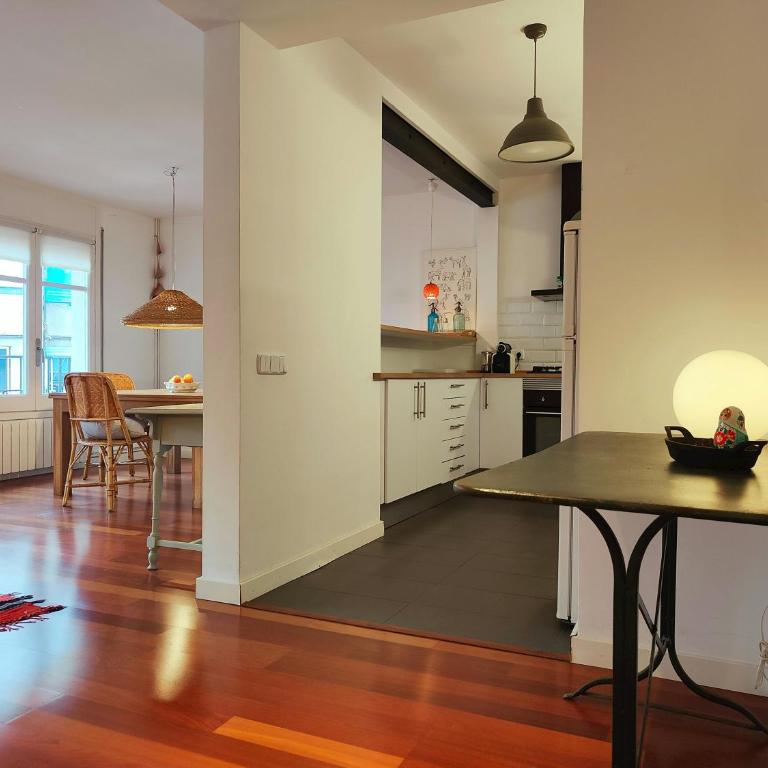 FS2 - Spacious 2 bedroom. Sarrià - Hospital Clinic - Apartment - 30