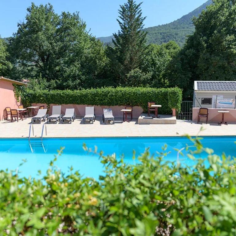 Camping 2 étoiles - Piscine - ccbgbhc - Mobile Home - 10