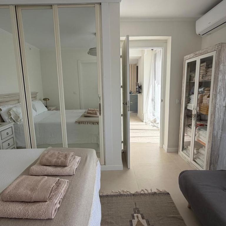 Jardines del Puerto - Brand New 2BD apartment with parking, wifi & pool - Apartamento de 2 dormitorios - 11