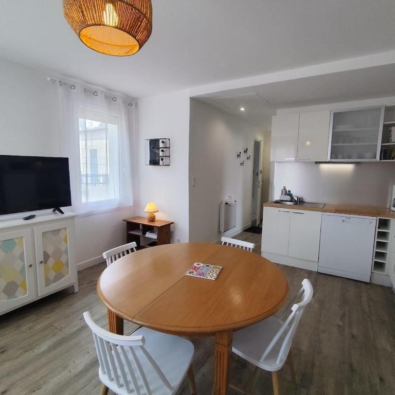 La Parenthèse idéale,50m plage, Parking et Wifi - Appartement 2 Chambres - 6