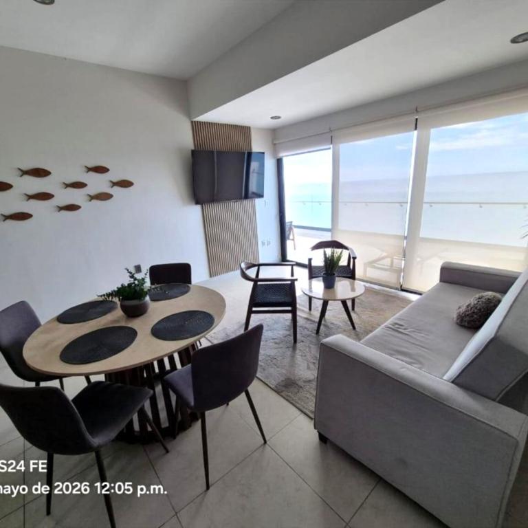 Altomare Blanco #2 Depto Lujo Frente Mar y Malecón - Two-Bedroom Apartment - 31