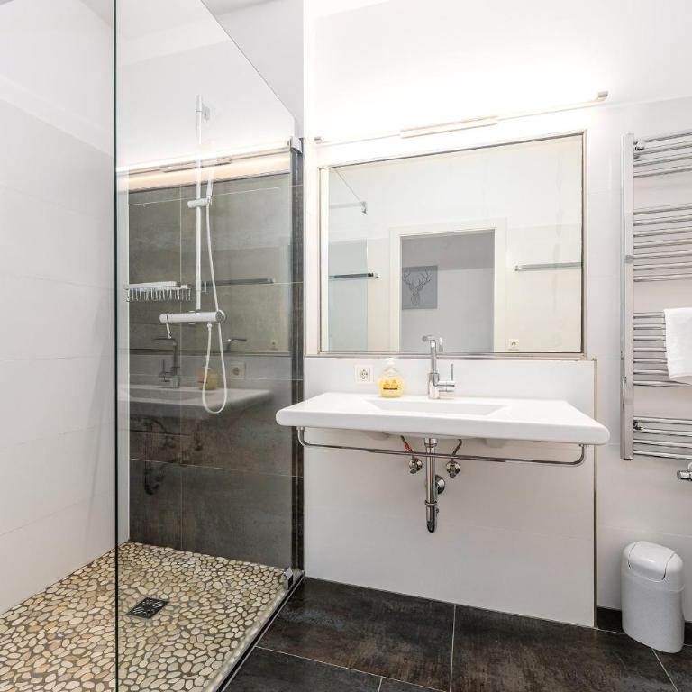 CityFLAT 38 Schladming - by myNests - Apartment mit 3 Schlafzimmern und Balkon - 12