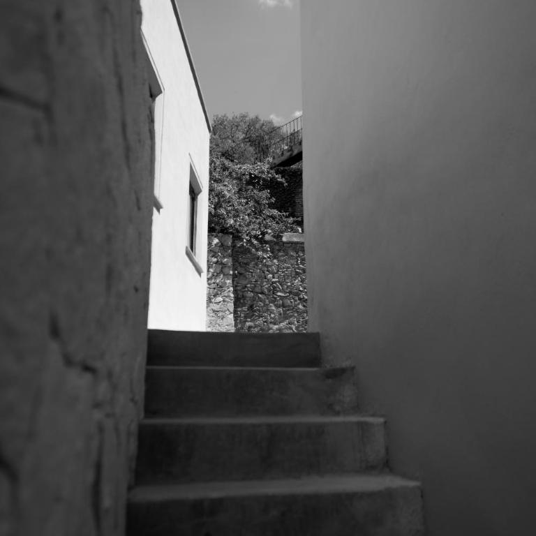 Patio 7 Studios - Apartment - 8