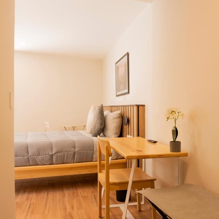 Patio 7 Studios - Apartment - 17