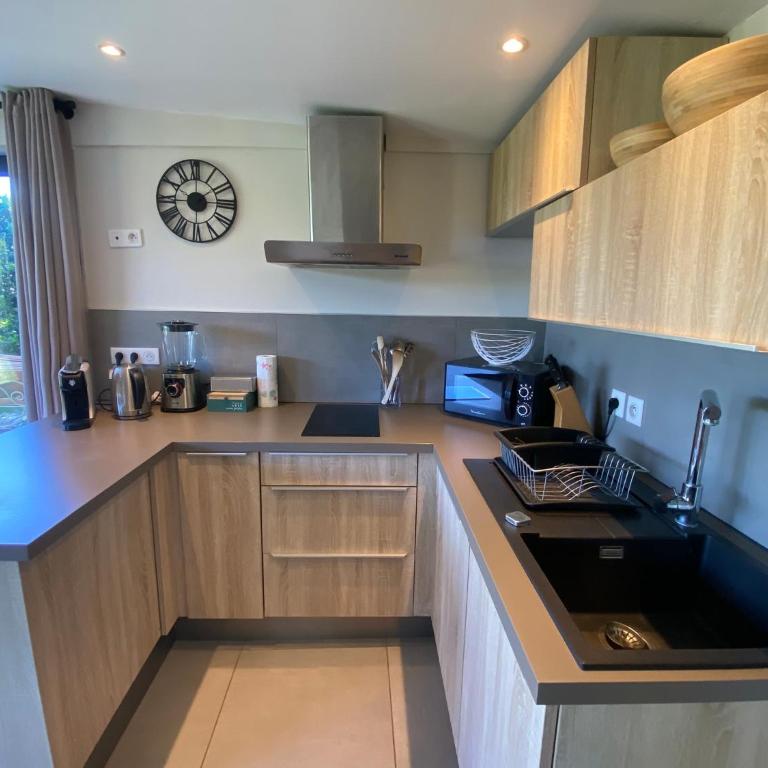Jolie pavillon avec jardin privé - Chalet de 1 dormitorio - 7