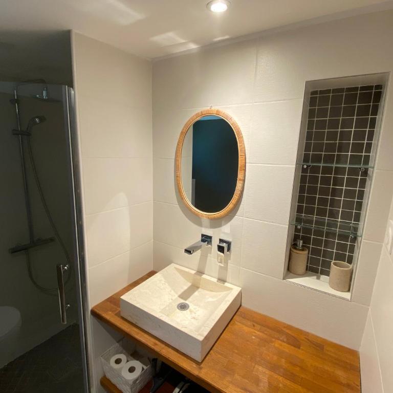 Jolie pavillon avec jardin privé - Chalet de 1 dormitorio - 10