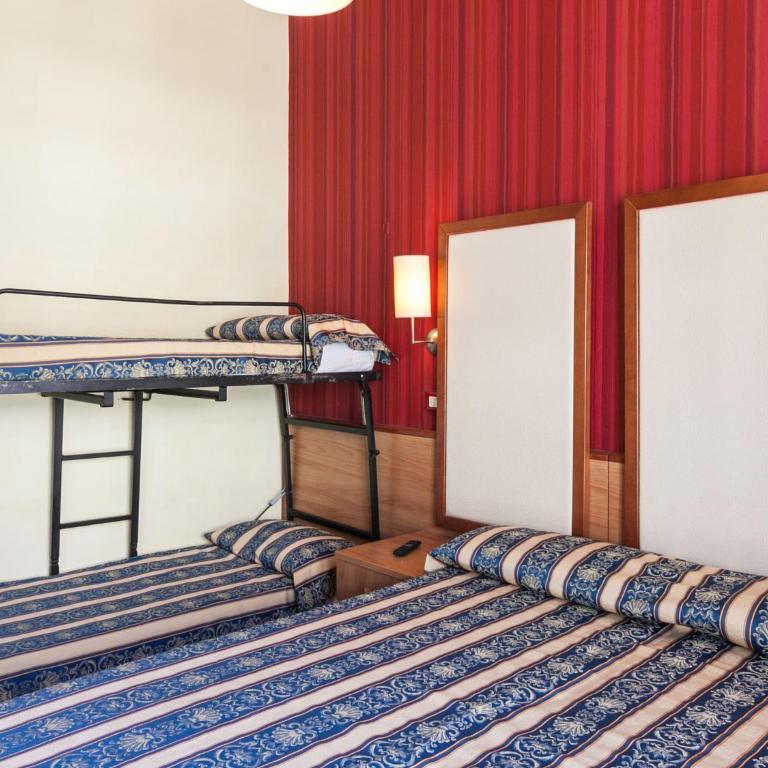 Hotel Promenade Universale - Camera Quadrupla con Vista Mare - 1