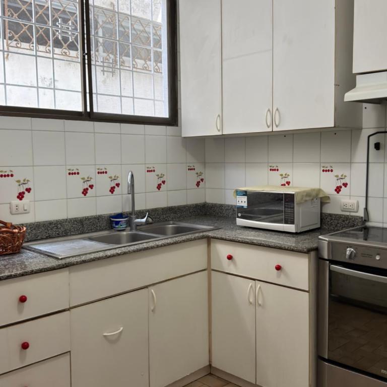 Departamento salida directa al mar - Three-Bedroom Apartment - 22