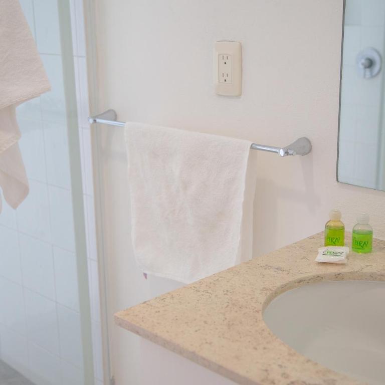 Ocean View Condo with Resort Amenities - Apartamento de 3 dormitorios - 5