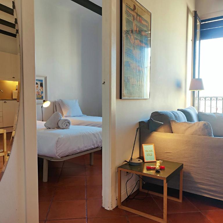 Sunny Central Tranquil. 1br. Plaça Catalunya RB - Apartment - 3