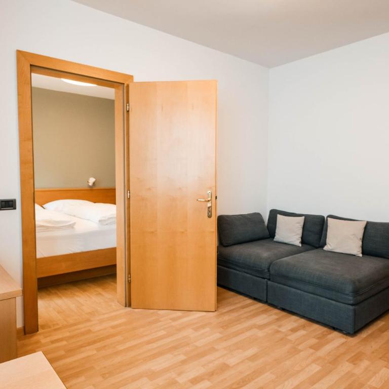 Residence Isarcus - Apartment mit 1 Schlafzimmer und Balkon - 8