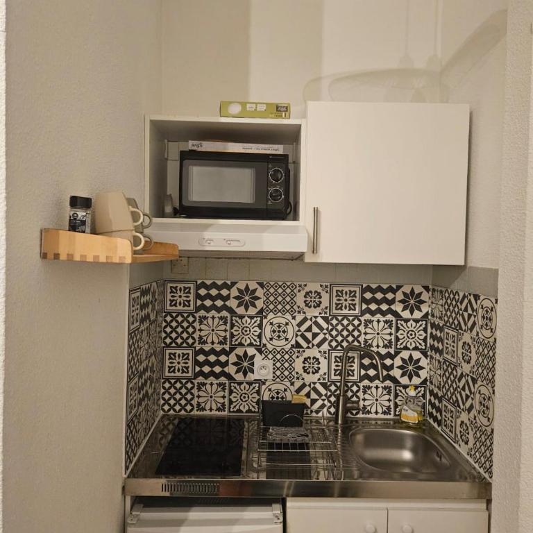 studio de charme à uriage les bains - One-Bedroom Apartment - 6