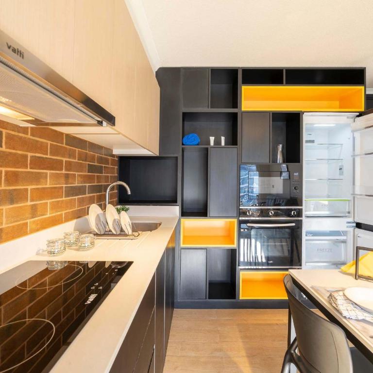 1BR Retreat Providencia Modern Pool and Gym - Apartment - 10