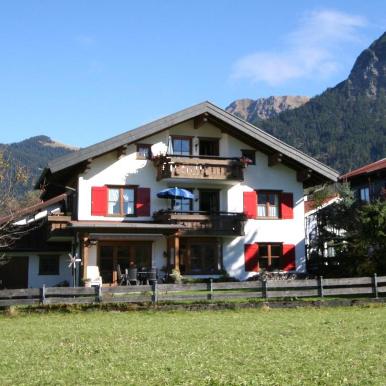 Alpenflair Ferienwohnungen Whg. 304+203 - Apartment mit 2 Schlafzimmern - 12