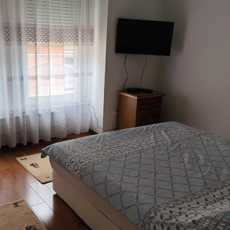 Apartment Stari Grad Korzo Tuzla - Apartman sa 2 Spavaće Sobe - 15