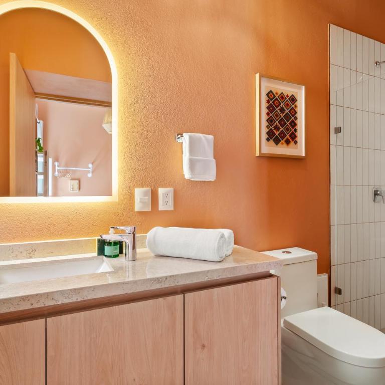 Luis Pasteur By Homirent - One-Bedroom Apartment - 12