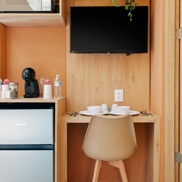 Luis Pasteur By Homirent - One-Bedroom Apartment - 10