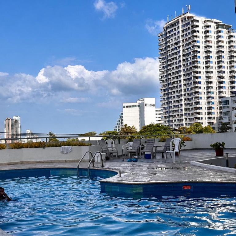 Torres del lago - apto en Cartagena - Two-Bedroom Apartment - 4