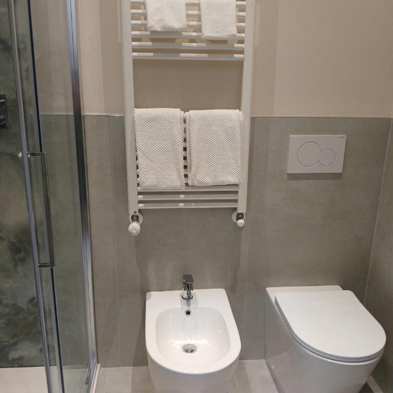 Affittacamere CINQUE TERRE LABI - Camera Quadrupla con Bagno Privato - 22