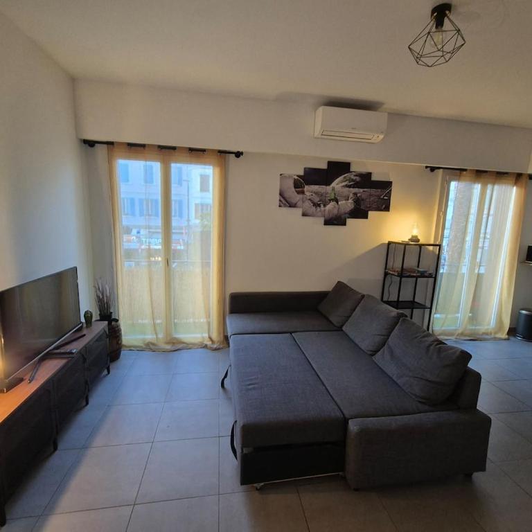 Appartement au premier étage au centre ville - Appartement 1 Chambre - 3