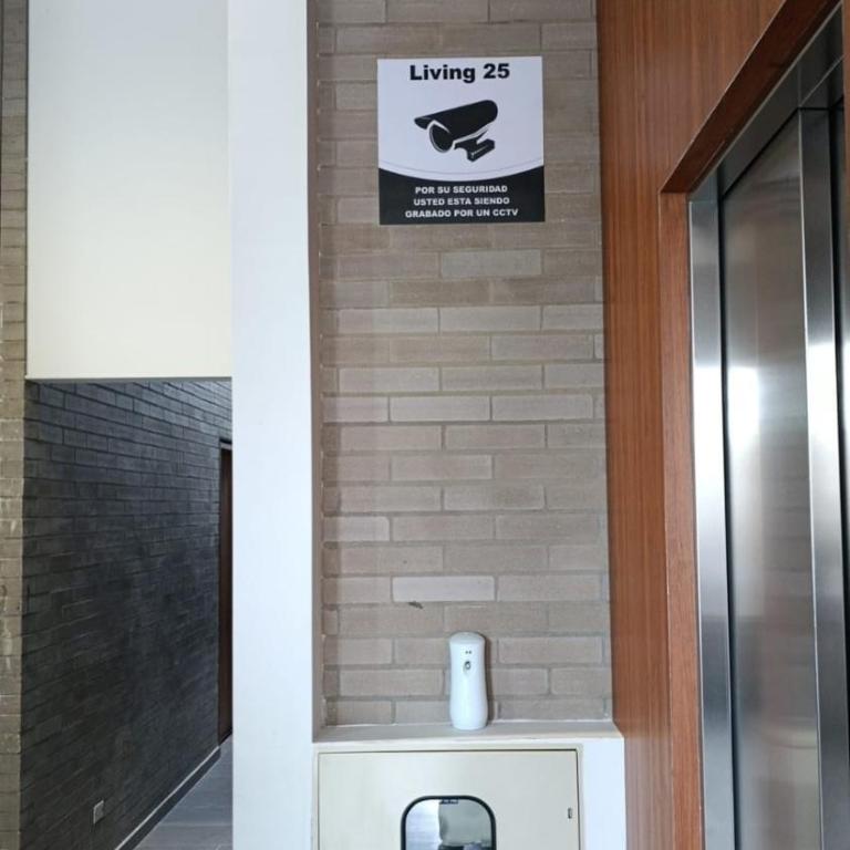 Luxury Loft 101 Jacuzzi, from Airport, Wi-Fi Modelia - Apartamento de 1 dormitorio - 9