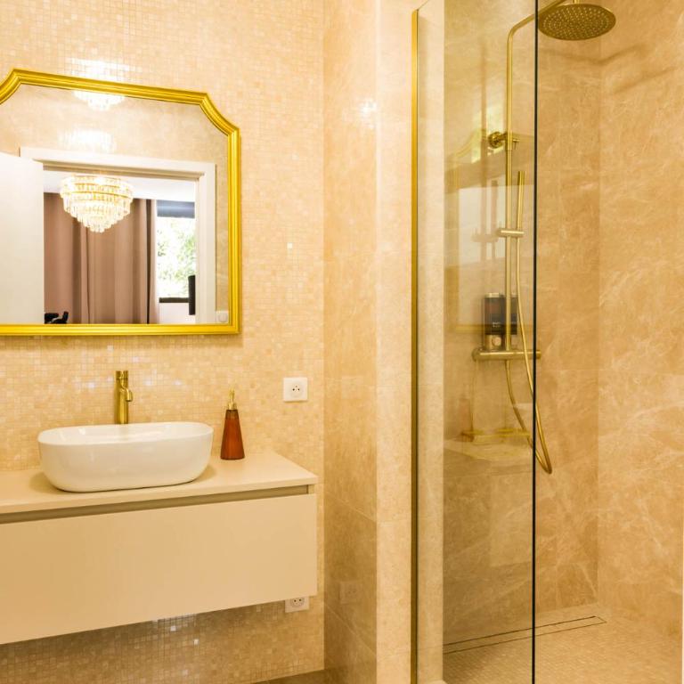 Hôtel Villa Martini - Chambre Double - Vue sur Jardin - 6