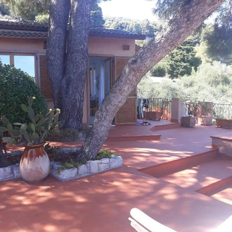 Villa fronte mare con terrazza, spiaggia e piscina - Casa con 3 Camere da Letto - 3