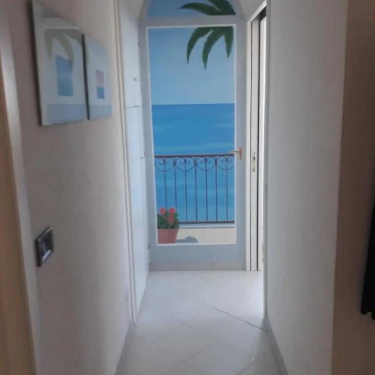Villa fronte mare con terrazza, spiaggia e piscina - Casa con 3 Camere da Letto - 16