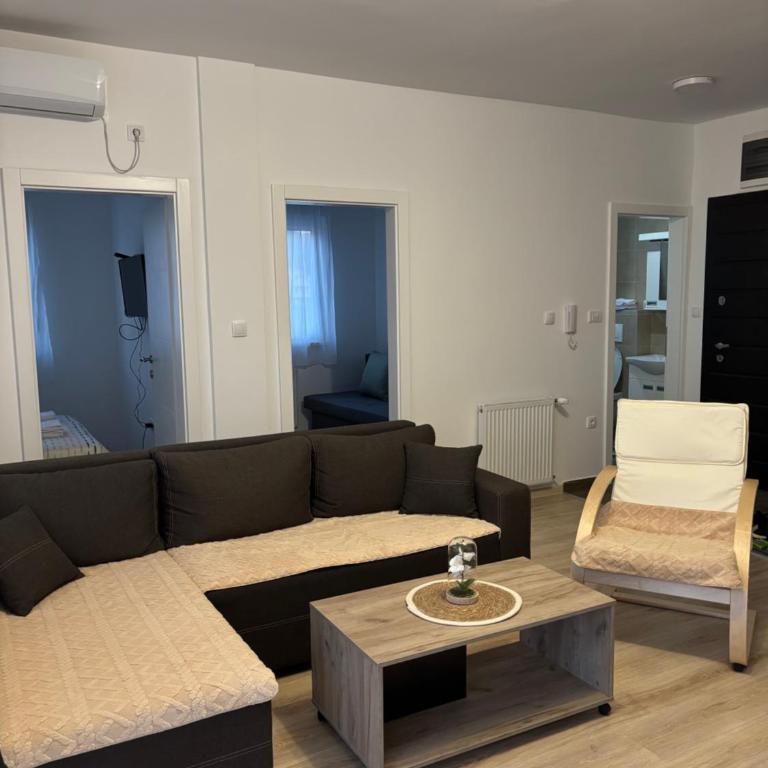 Apartman Valentina - Apartman sa 2 Spavaće Sobe - 2