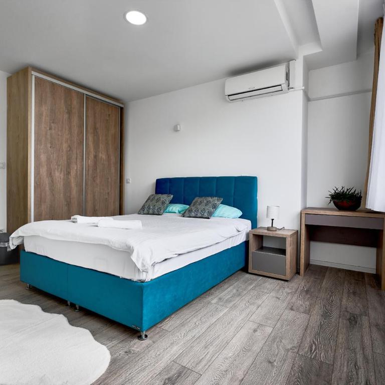 Regency Aparthotel Sarajevo - Two-Bedroom Deluxe Apartment - 12