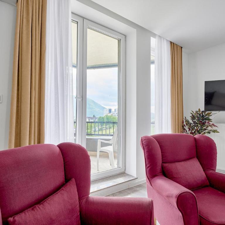 Regency Aparthotel Sarajevo - Two-Bedroom Deluxe Apartment - 9